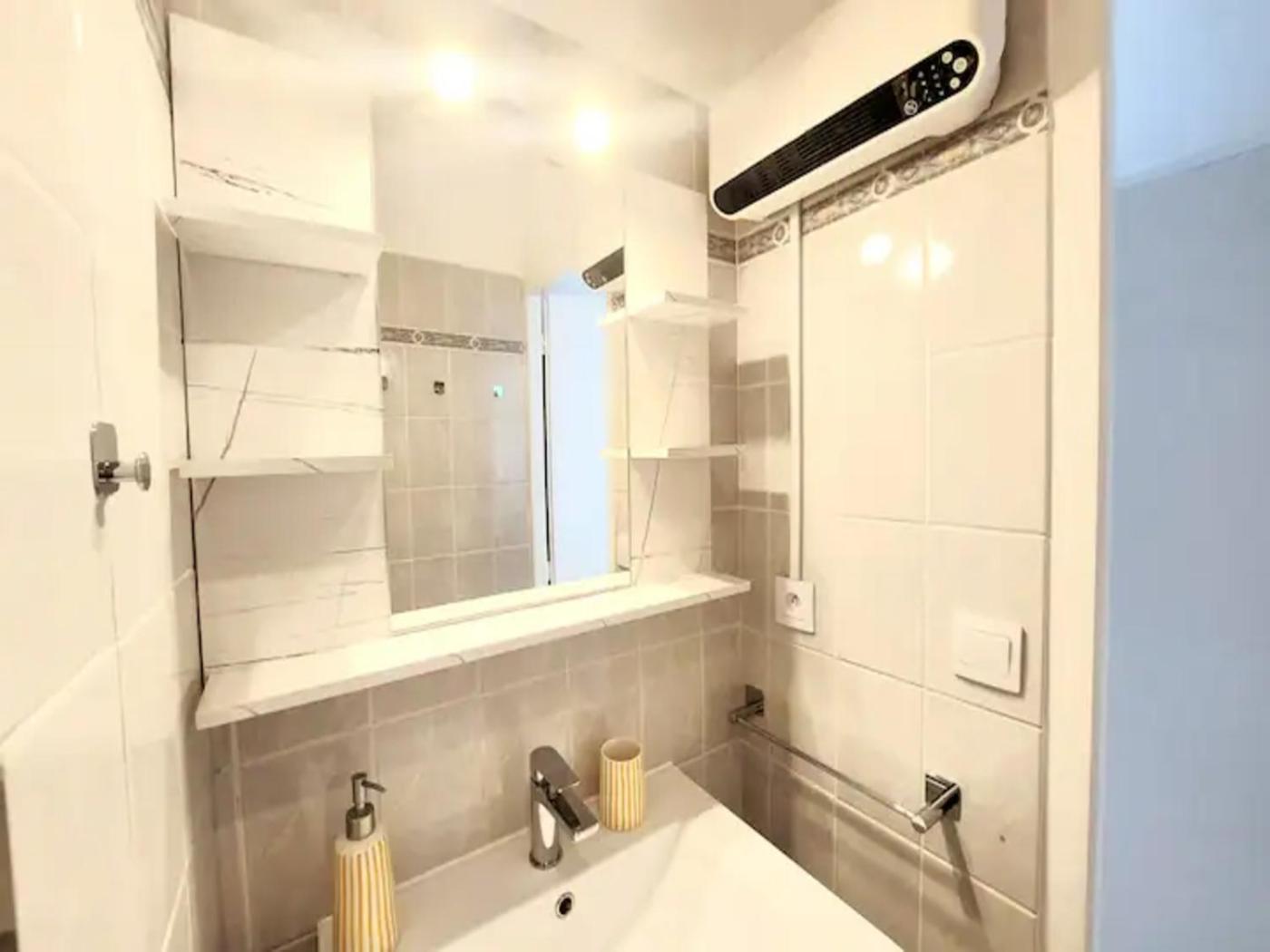 Appartement Le Tikal 4 Pers, Centre-ville Port, Clim La Grande Motte